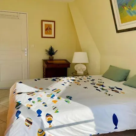 Le Castel Marine Vue Apartment *